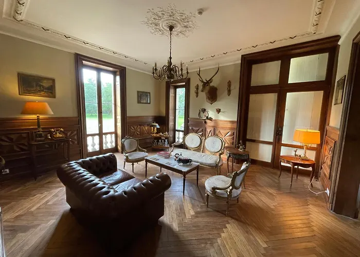 Château De La Coutancière - Hotel